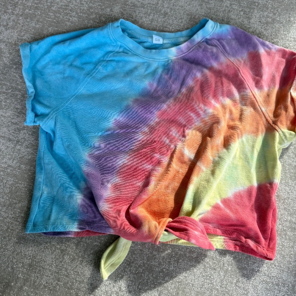 Old Navy Cropped Tie Front Tee